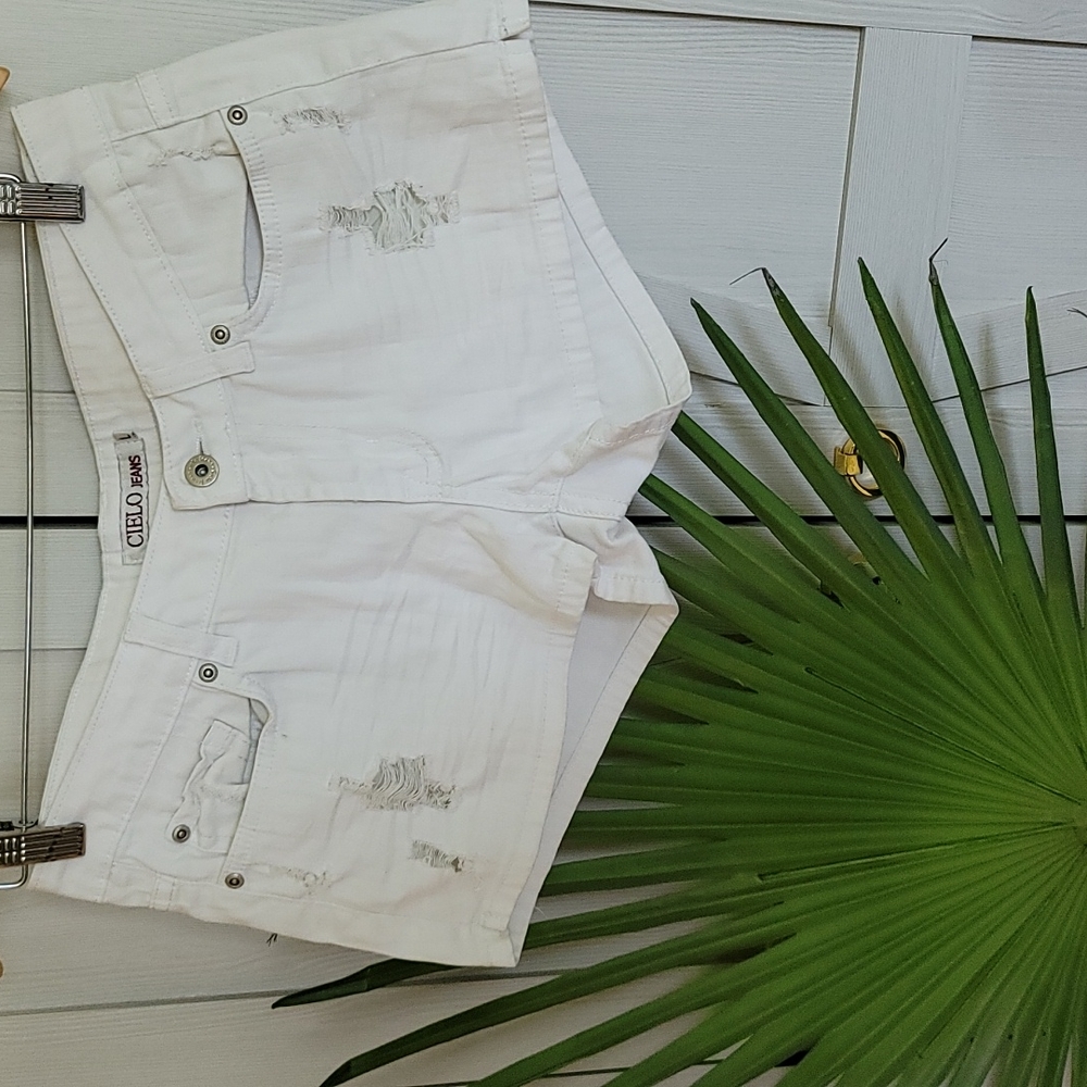 White Distressed Jean Shorts, GUC, M/L